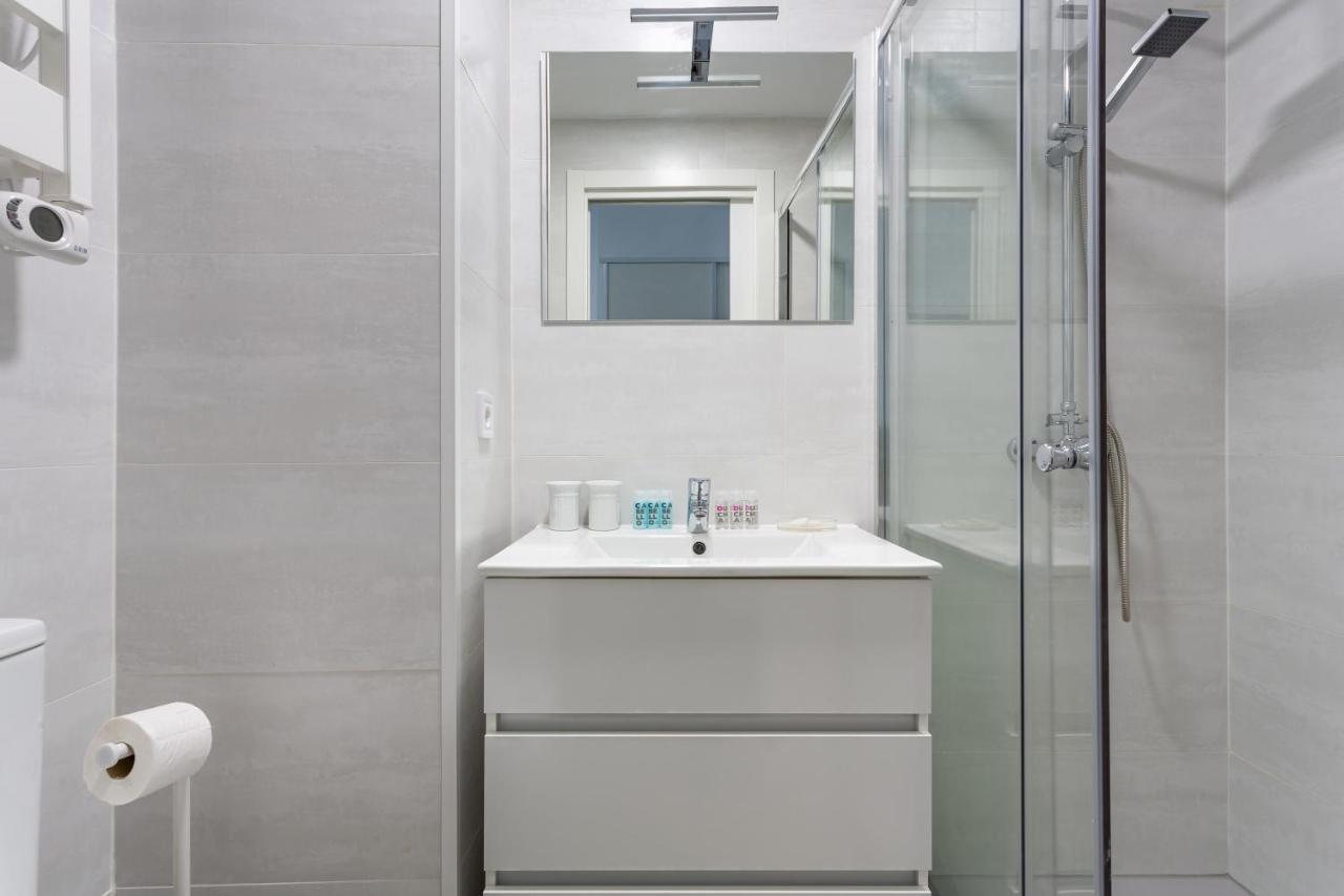 1 Bedroom 1 Bathroom Furnished - Av De America - Studio - Mintystay マドリード エクステリア 写真